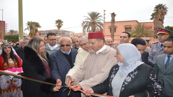 القرناشي عامل الفقيه بن صالح يترأس ندوة وطنية حول الوحدة الترابية ويفتتح معرض الصناعة التقليدية بسوق السبت