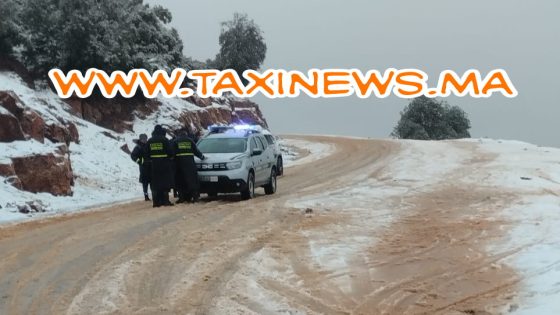 عاجل وهاهي فروسكم ومكاين طلوع للثلج… الجدارمية سدو  طريق مودج بسبب التساقطات الثلجية الكثيفة وحفاظا على سلامة الجميع