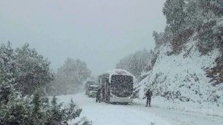 بينهم بني ملال وخريبكة وخنيفرة وأزيلال وردو بالكم… مديرية الأرصاد تاتنبه المغاربة من ثلوج وزخات رعدية ورياح قوية بعدد من المدن = نشرة مستوى البرتقالي=