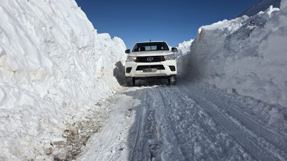 أعلاها بجبال أزيلال وبني ملال… مقاييس التساقطات الثلجية بعدد من المناطق المغربية