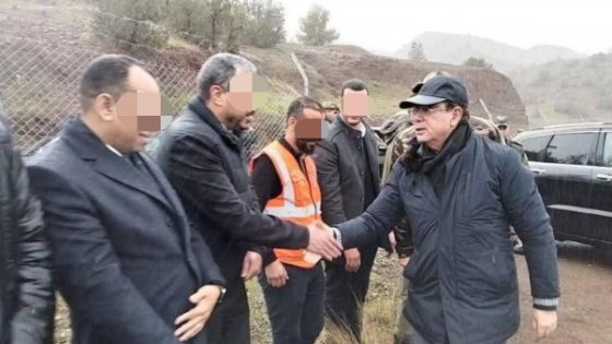 هادو همال العمال لي بغاو المواطنين… عامل أزيلال يواصل مراقبة وتتبع المشاريع التنموية الكبرى وعطا تعليماتو الصارمة لانجاز المشاريع فأقرب وقت واستدعى المقاولات باش يجبروهم على الخدمة والانتهاء من الأشغال