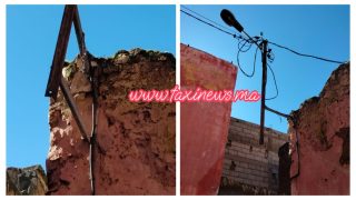 هدشي خاصو تدخل!… واحد العمود ديال الضو غايطيح فأي لحظة بزنقة آيت تسليت ببني ملال والساكنة تاتشكي لوالي الجهة بعد غياب التجاوب من الجهات المختصة