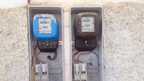 إشعار رسمي تحذيري لأحد المنتخبين يثير تساؤلات حول الربط الكهربائي غير القانوني بسوق السبت