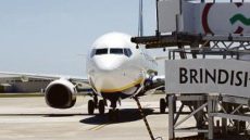 نقص حاد في الوقود يضرب مجموعة من مطارات إيطاليا وتوقعات بتأجيل عدد من الرحلات في حالة استمرار الأزمة