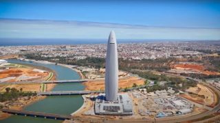 بأمر من جلالة الملك… ولي العهد الأمير مولاي الحسن يدشن “برج محمد السادس”، رمز للحداثة ولإشعاع المدينتين التوأم الرباط وسلا