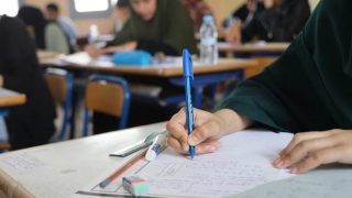 قرار صادم للطلبة المغاربة… فرنسا تعلن قرار رفع كبير في الرسوم الدراسية الجامعية