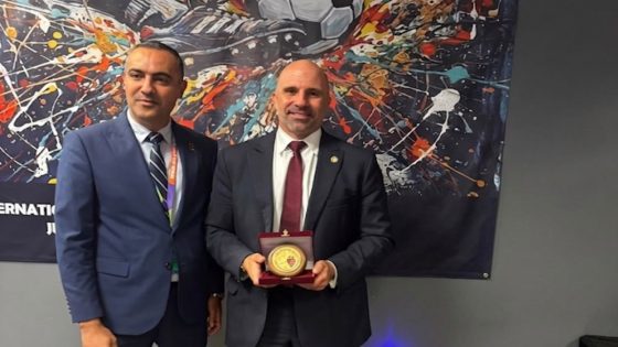 المغرب يثبت حضوره في المحافل الدولية الكبرى… نائب مدير الـ FBI يزور مركز التعاون الأمني لـ”مونديال 2026″ ويشيد بالشراكة الاستراتيجية والموثوقة مع المغرب