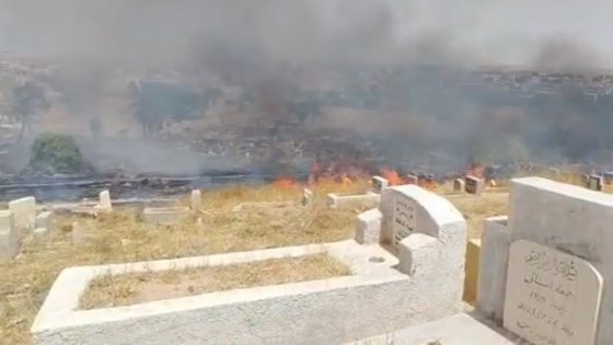 حريق يلتهم أجزاء من مقابر أموات المسلمين بوادي زم ويثير موجة استياء بين المواطنين