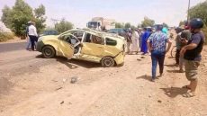يالطيف والله يرحمو…. حادث سير مروع بين طكسي كبير وسيارة عائلية يخلف قتيلا وستة جرحى بينهم إسبانيان