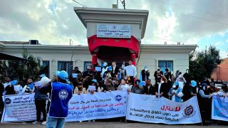 من حقهم وبغاو الخدمة… خريجو الصحة ببني ملال خنيفرة يطالبون بالشغل وبالإفراج عن مباراة التوظيف