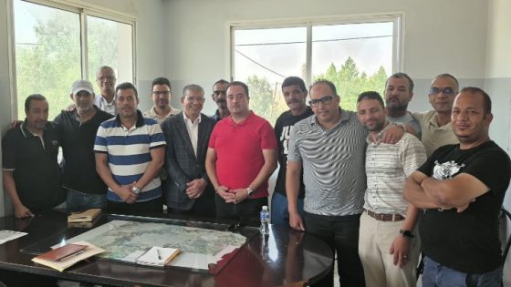 بحضور صاحب شركة النظافة و القيادي فؤاد سليم… اجتماع بين نقابة الاتحاد المغربي للشغل وشركة النظافة ببني ملال لبحث مشاكل العمال ومطالبهم المهنية والاجتماعية